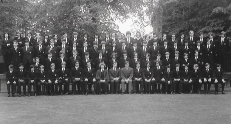 1970s West House Logo