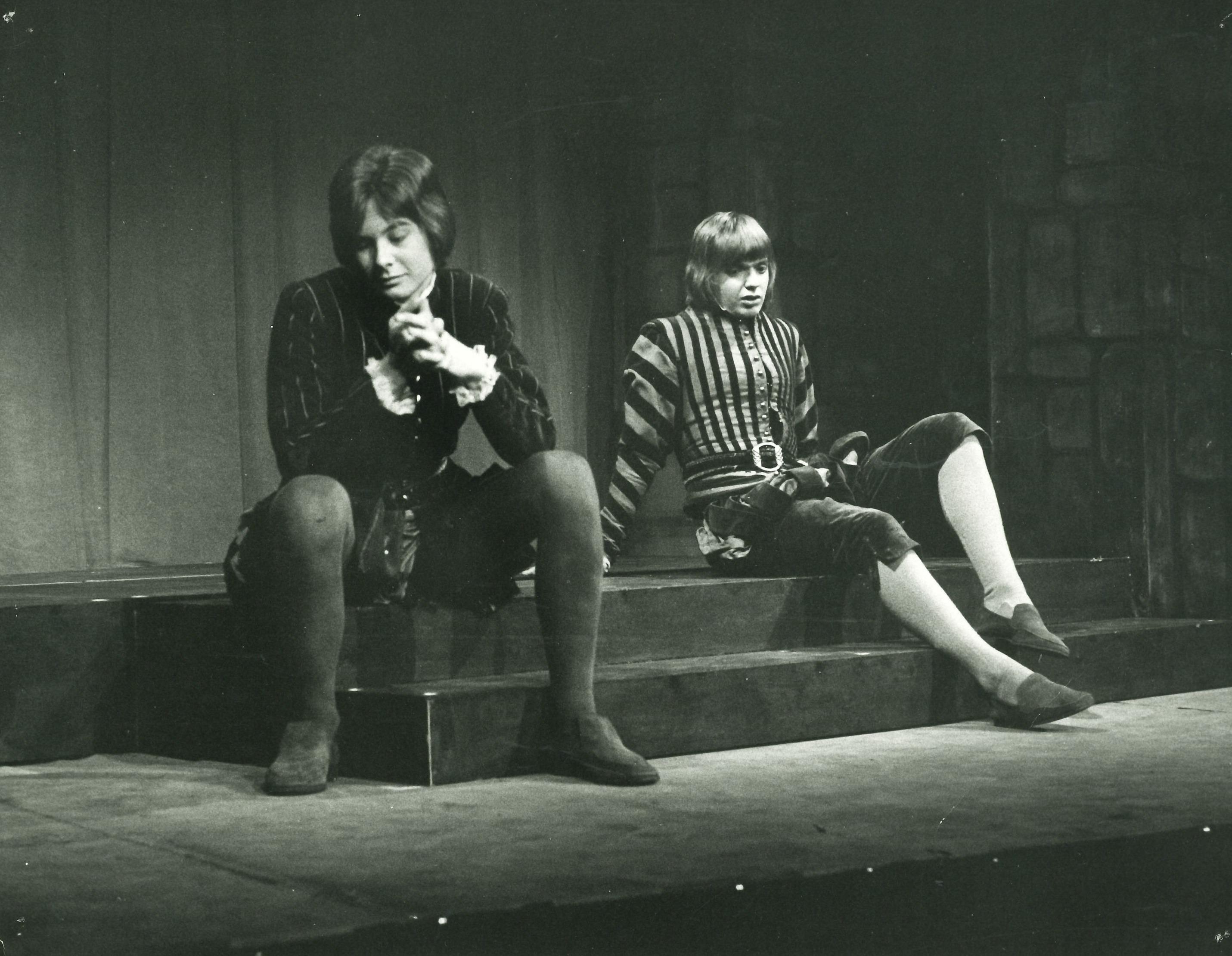 1972 Rosencrantz and Guildenstern Are Dead Logo