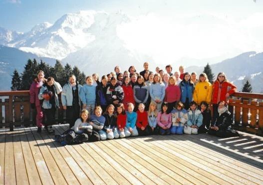 Ski Trip to France Logo