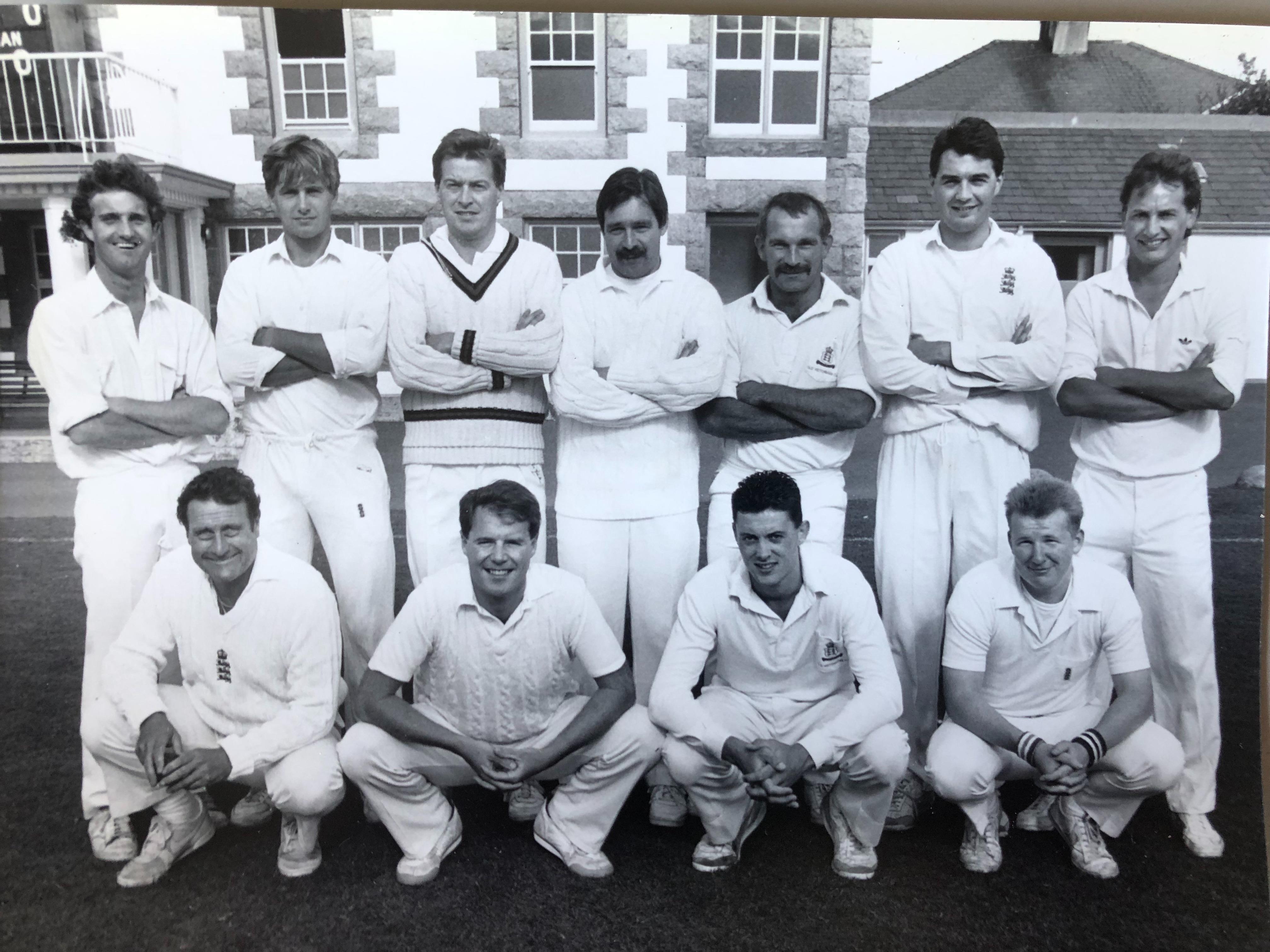 Old Victorians Association Logo