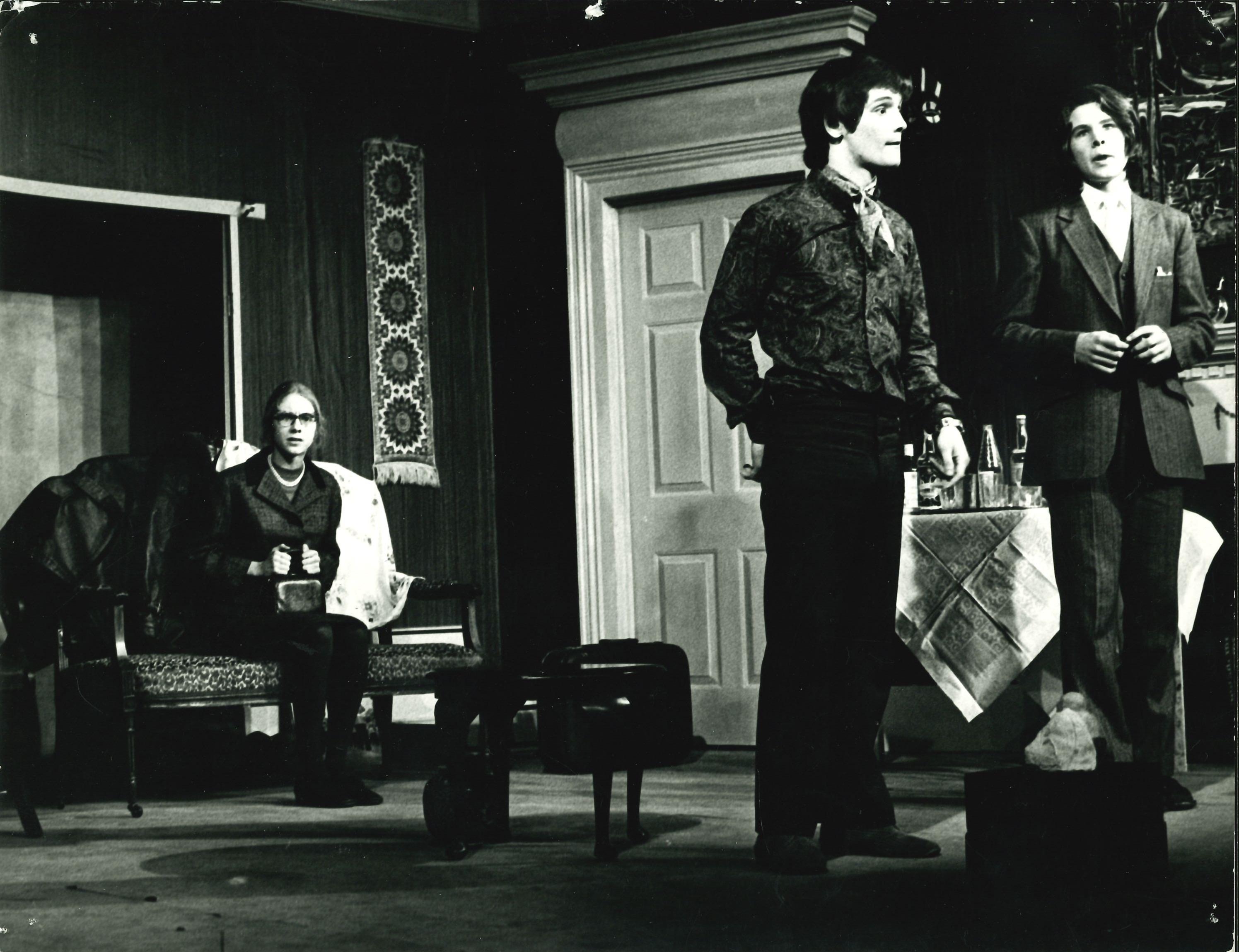 1971 Black Comedy Logo