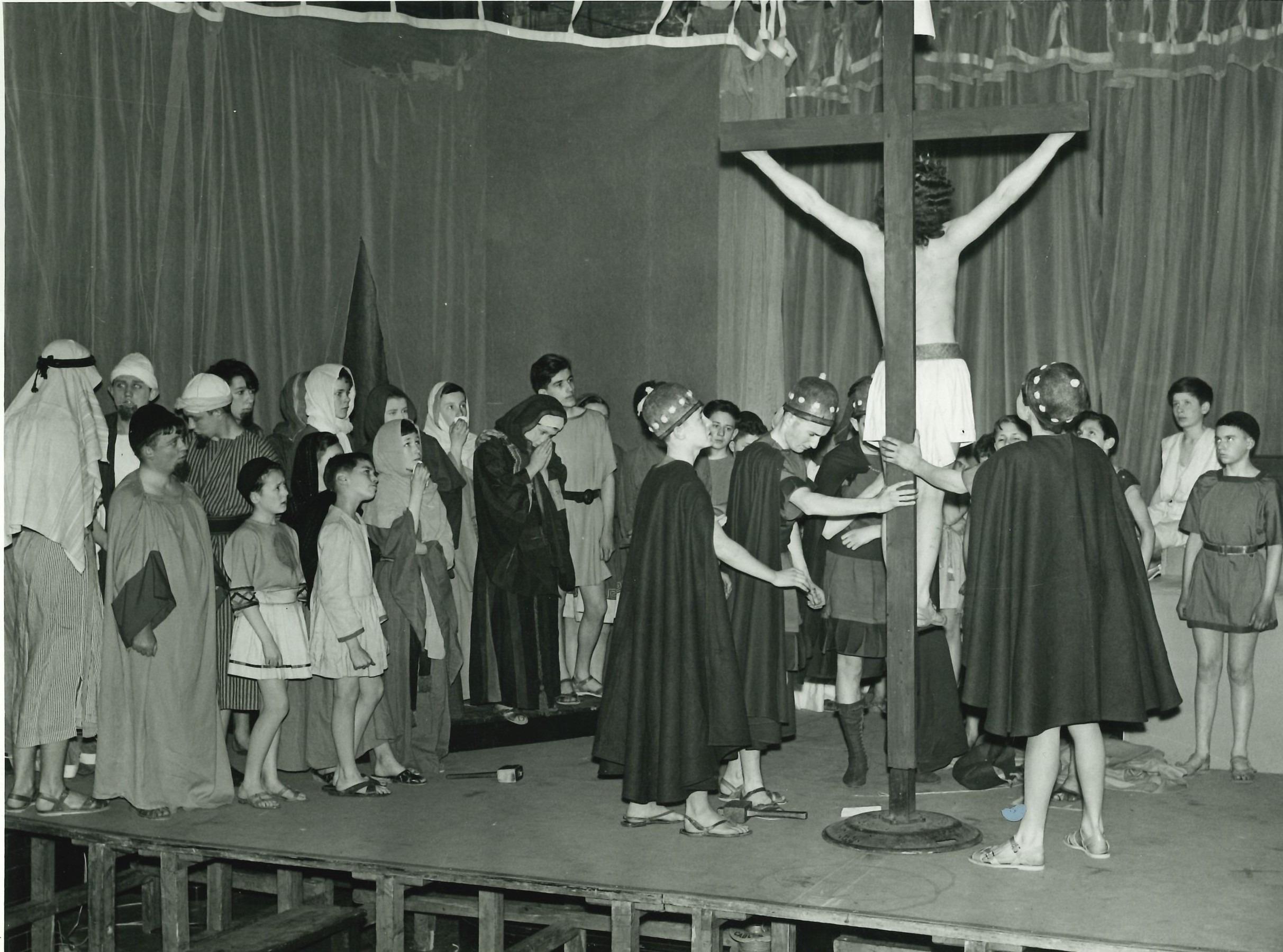 1962 The York Mystery Plays Concerning the Passion of Our Lord and The Philoctetes of Sophocles Logo