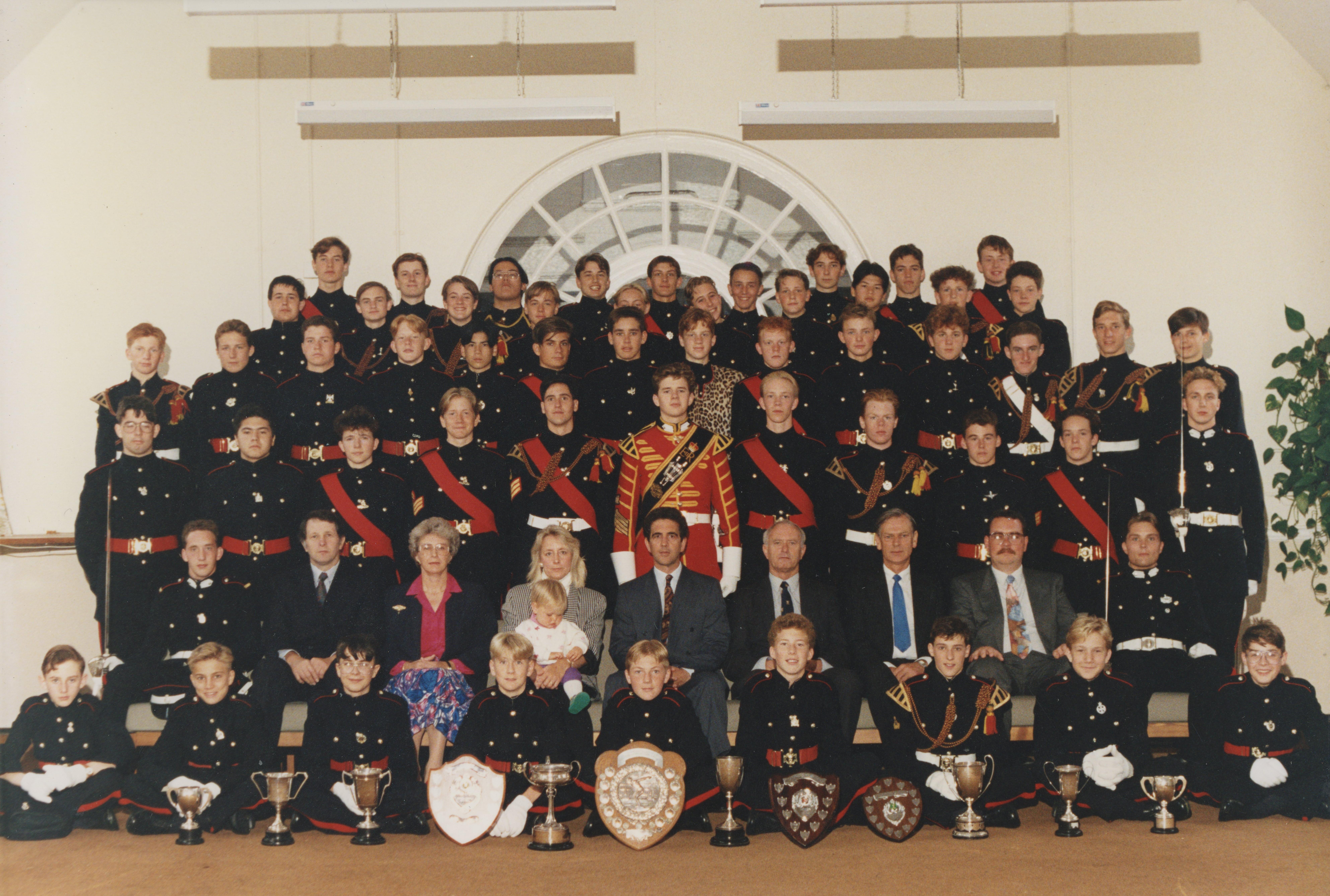 Wolfe 1990-1999 Logo