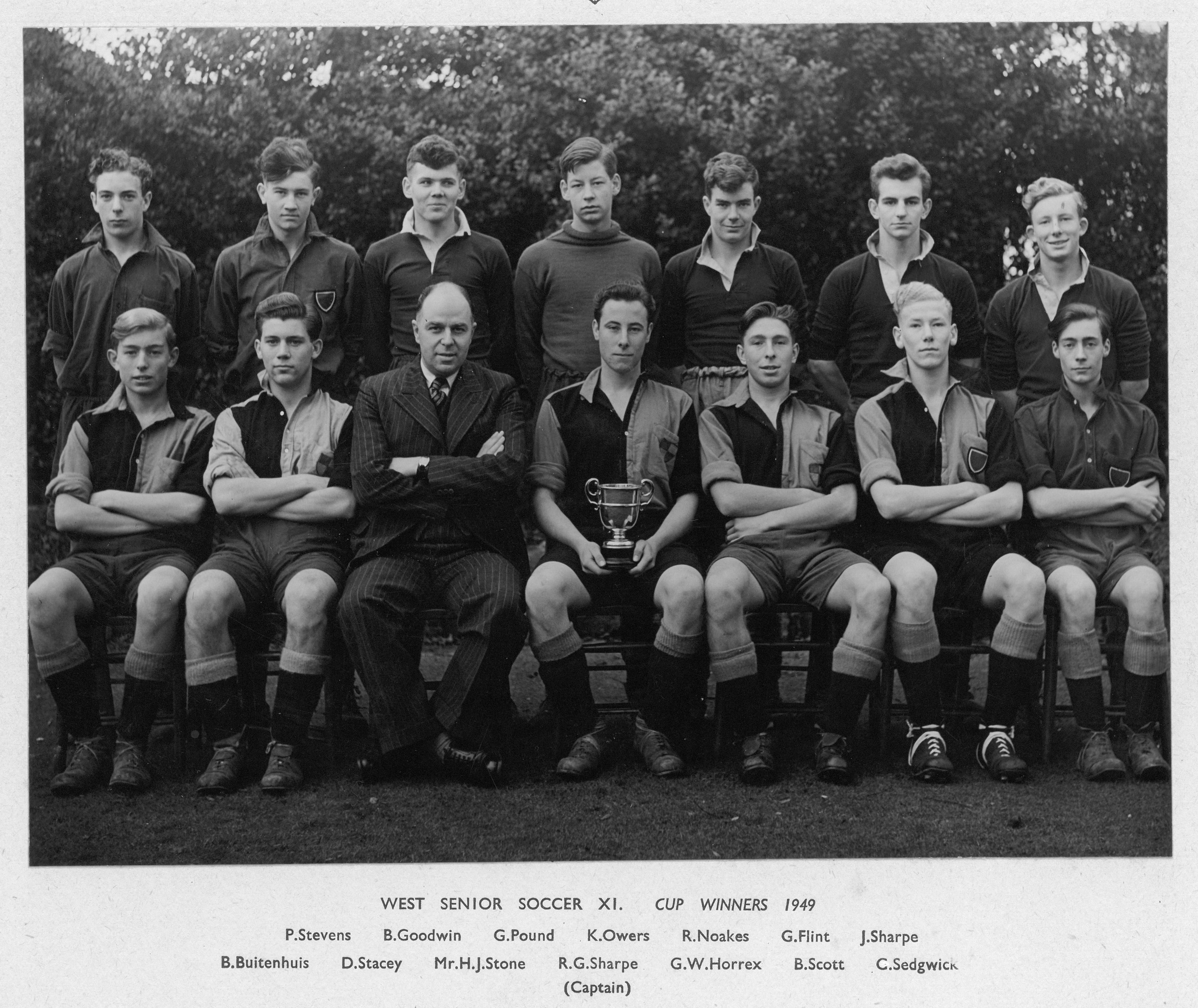 1940s West House Logo