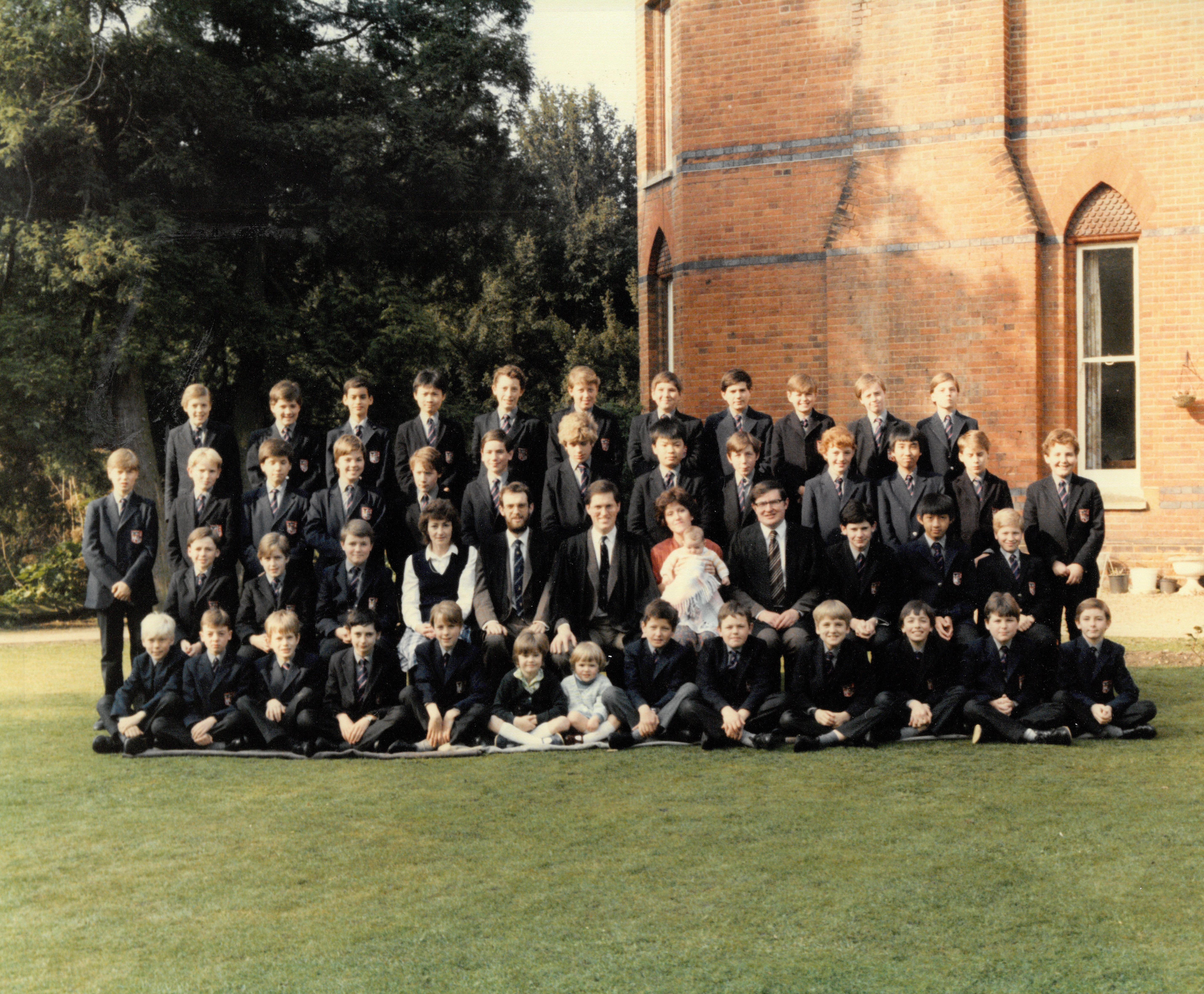 1980s Otway House Logo