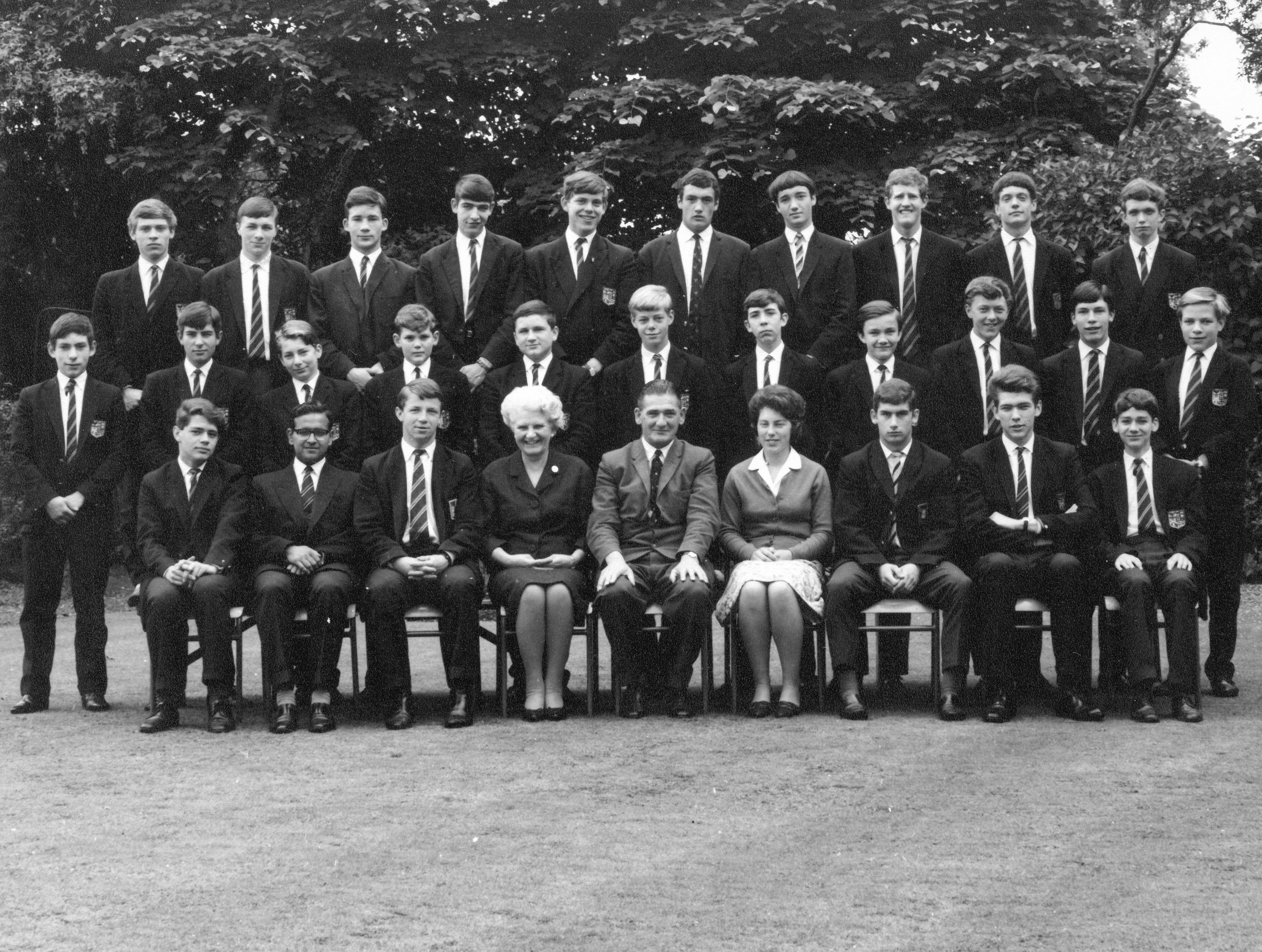 1960s Mill Hill Logo