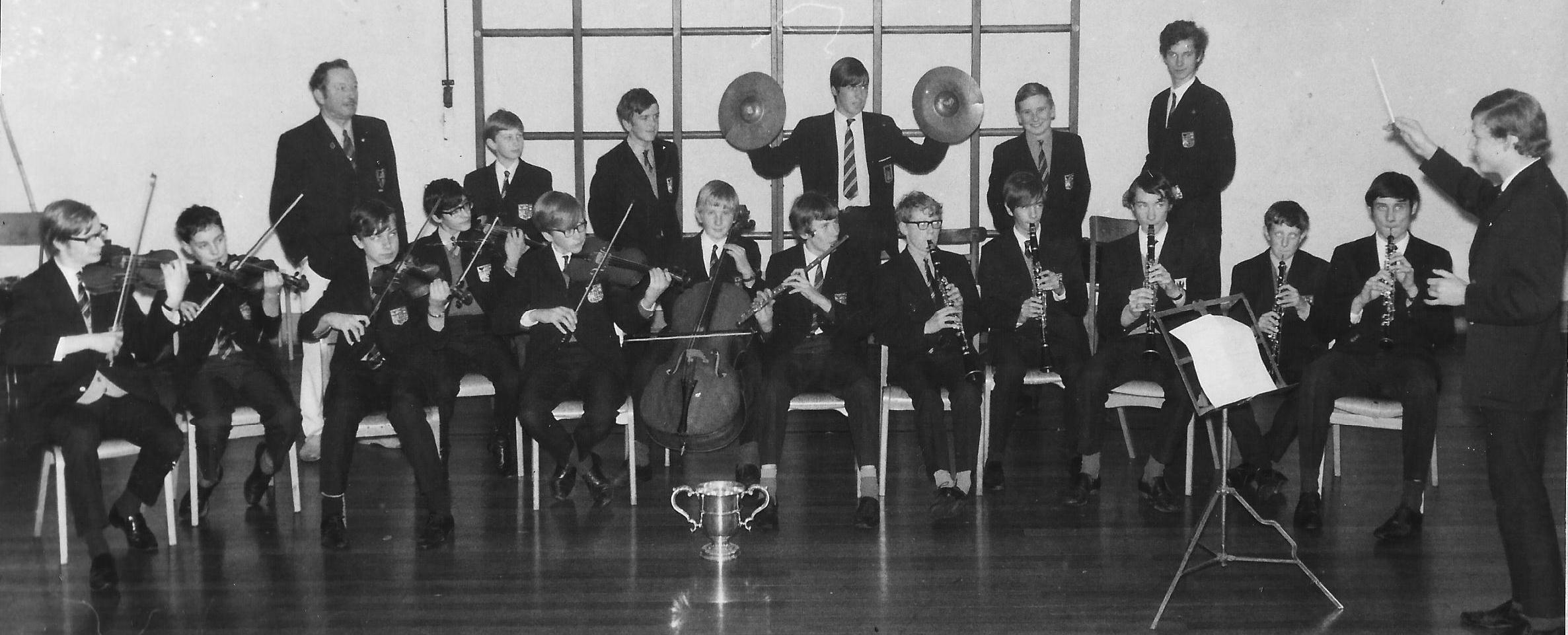 1960s Theatricals and Music Logo