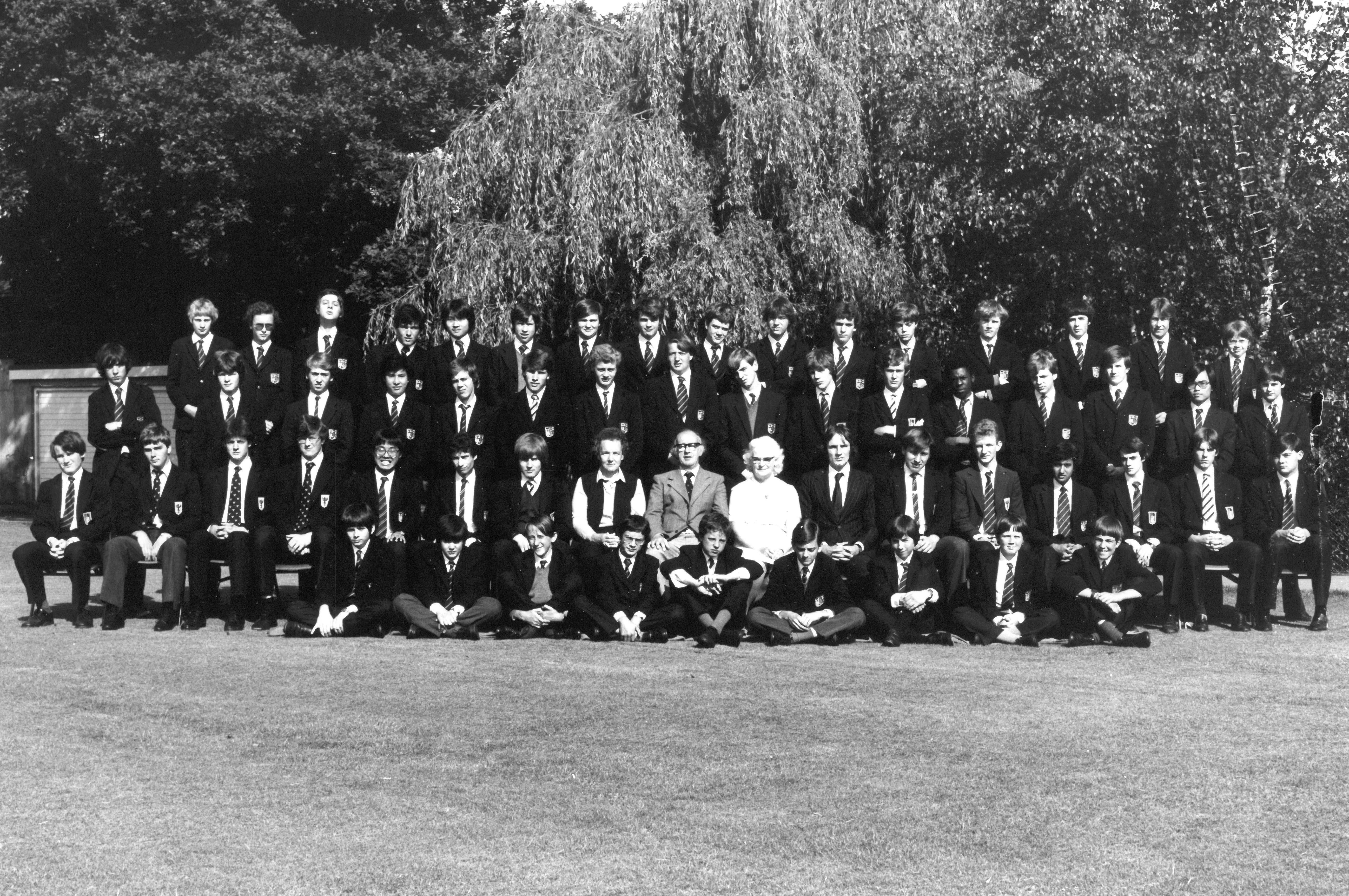 1980s Hough House Logo