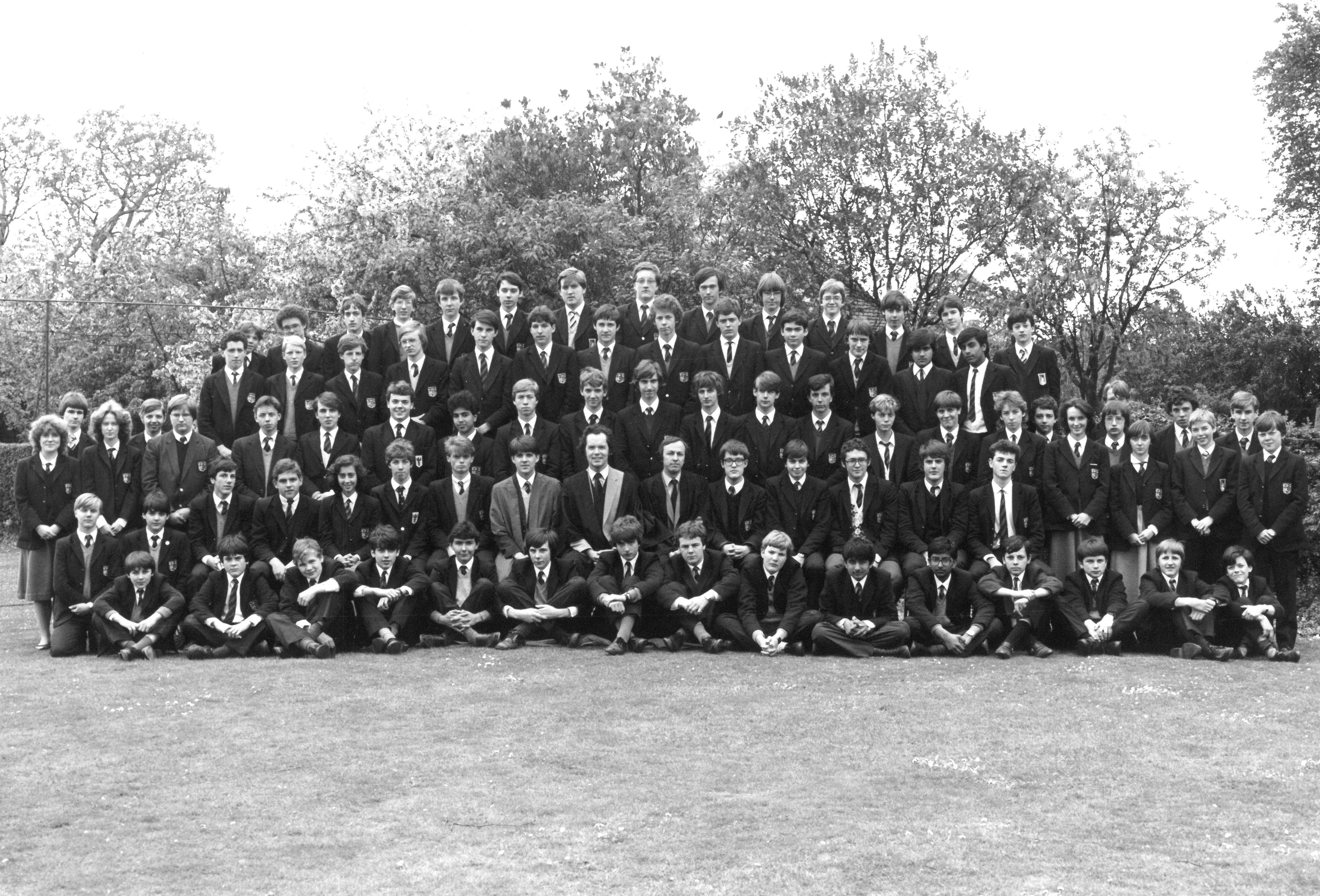 1980s Day Houses Logo